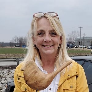 Meet your Posher, Suzie